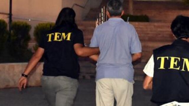 18'i görevde 61 asker için gözaltı kararı!