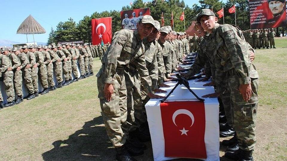 Askerlik düşecek mi?