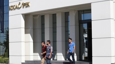 Türkiye'nin iadesini talep ettiği Akın İpek bugün İngiltere'de hakim karşısına çıkıyor