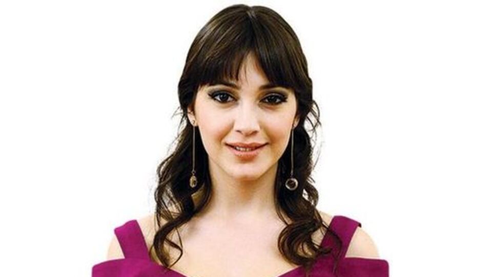 Cemre Gümeli kimdir?