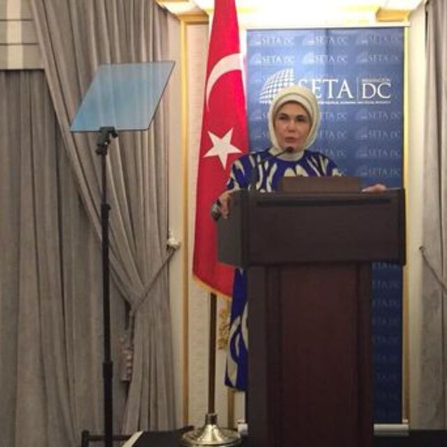 Emine Erdoğan'dan insani yardım vurgusu