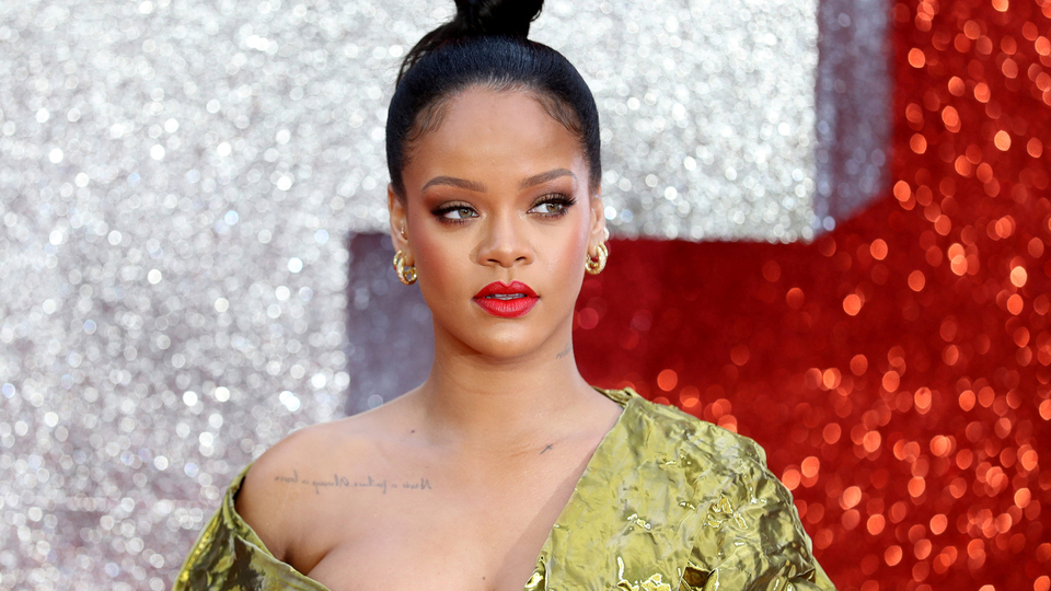 Rihanna'nın evine hırsız girdi!