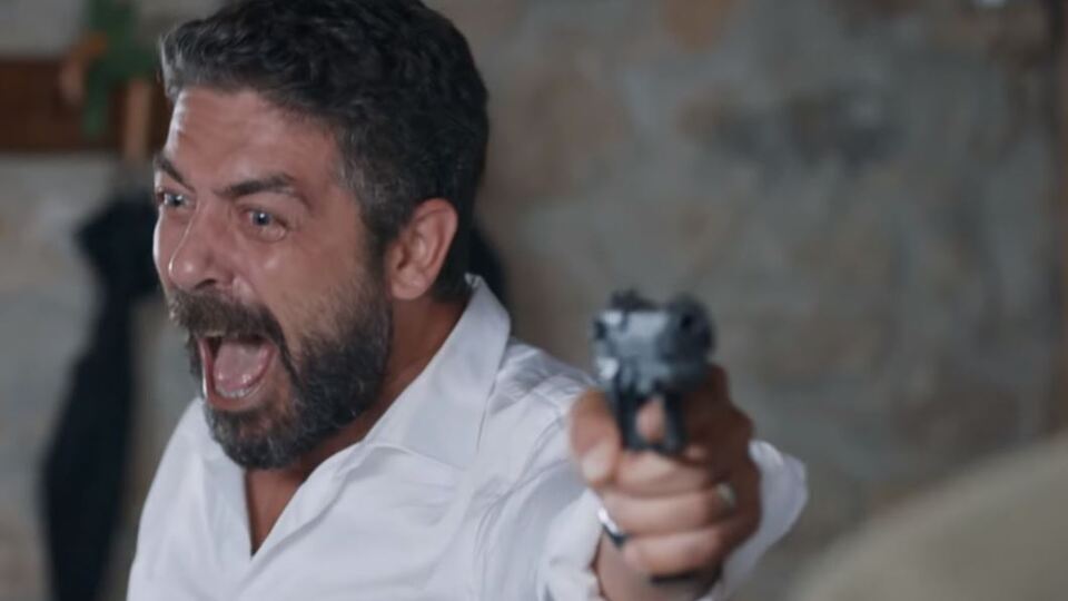 Mustafa Tahir'i, Nefes Vedat'ı vurdu!