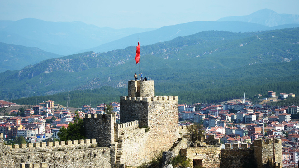 Türkiye'nin en görkemli kaleleri arasında gösteriliyor!