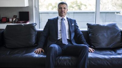 Sadettin Saran kimdir?