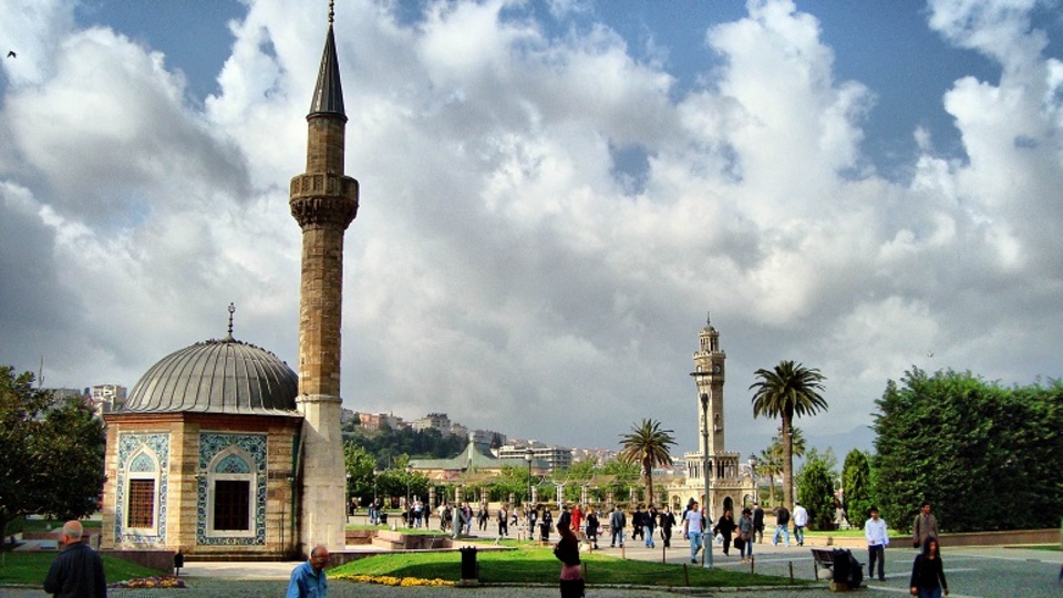 İzmir Cuma namazı saati