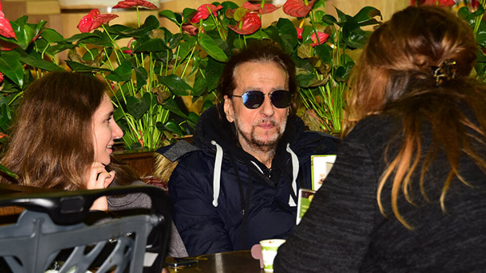 'Benden izin aldınız mı? Silin fotoğrafları!'