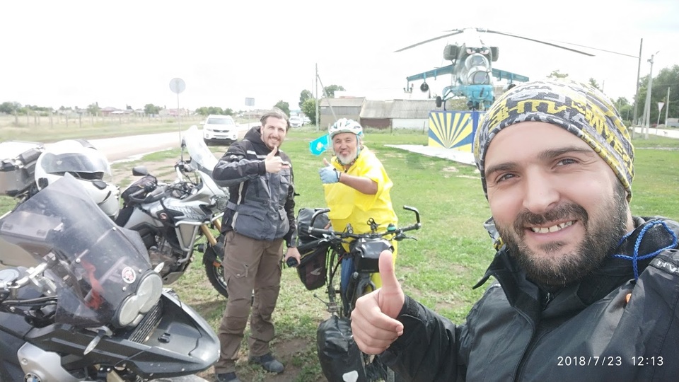 Sigarayı bıraktı, biriktirdiği paralarla dünyayı geziyor