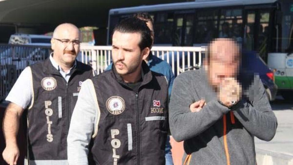 FETÖ'nün 'TSK yapılanması'na darbe: 25 kişi tutuklandı