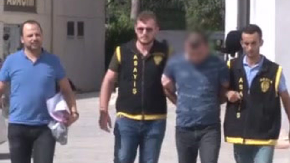 Vatandaşları iş vaadiyle dolandıran şüpheli yakalandı