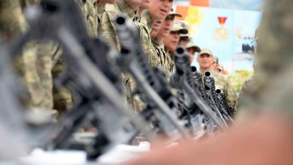 Askerlik düşecek mi?