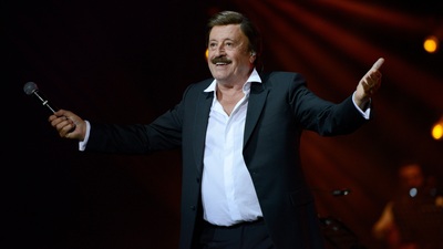 Yoğun yağmurda eskimeyen şarkılar