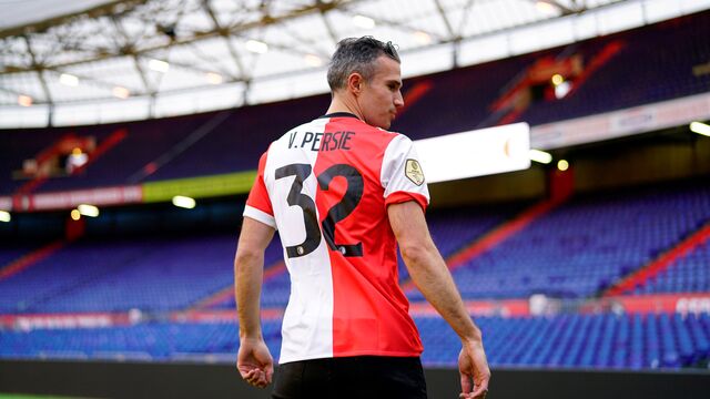 Van Persie çıldırttı!