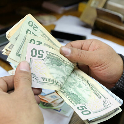 Dolarda sert düşüş sürüyor