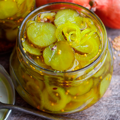 Yemeden önce bir daha düşünün! Bu turşular zehirliyor!