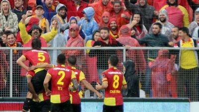 Göztepe 3'te 3 yaptı