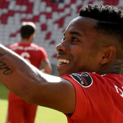 Robinho suskunluğunu bozdu