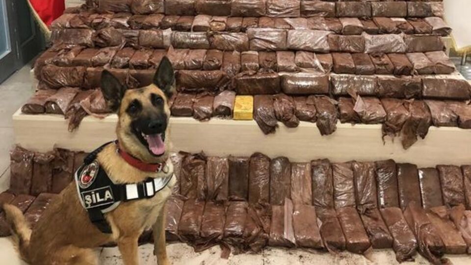 Van'da 141,7 kilogram eroin ele geçirildi
