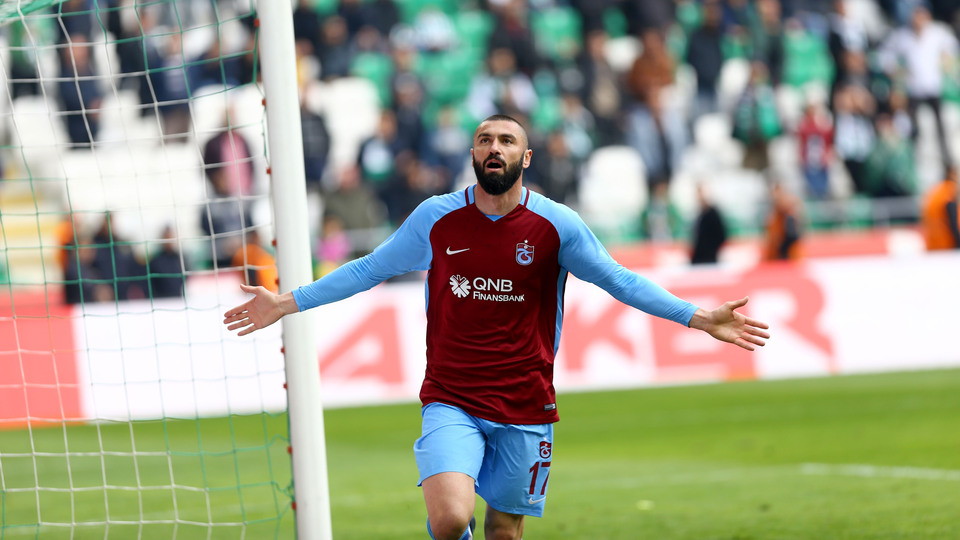 Burak, Galatasaray'daki gollerini aştı