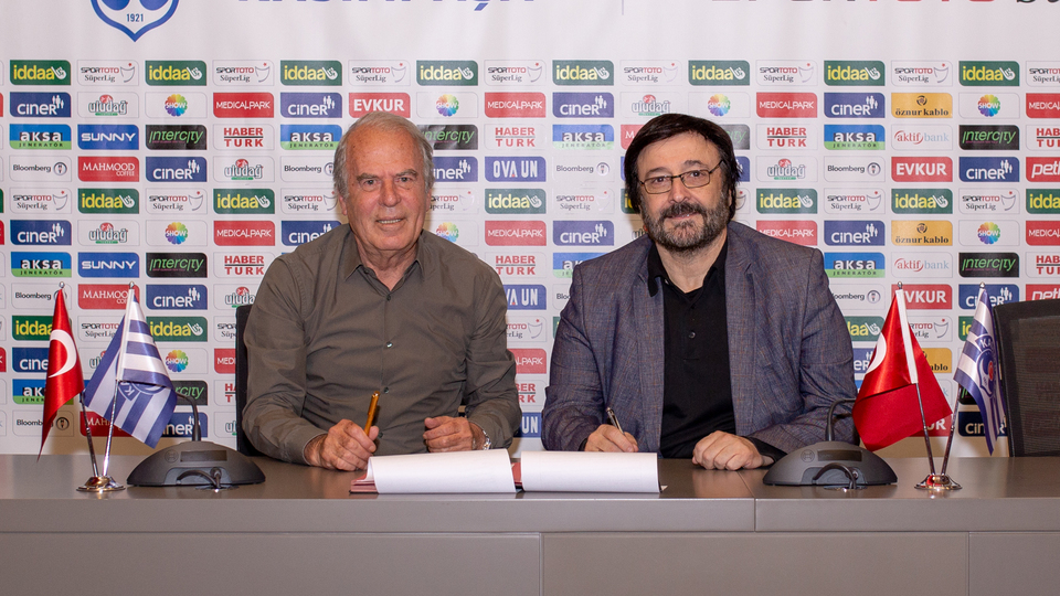 Mustafa Denizli resmen Kasımpaşa'da!