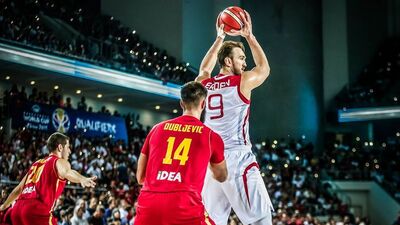 Semih Erden imzayı attı