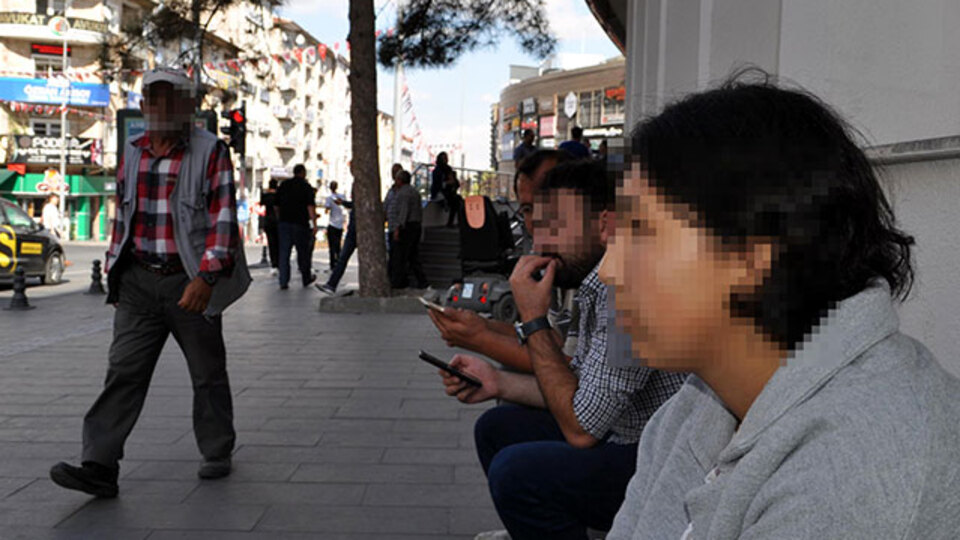 Dolandırılmaktan polisler kurtardı