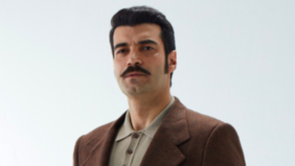 Murat Ünalmış kimdir?