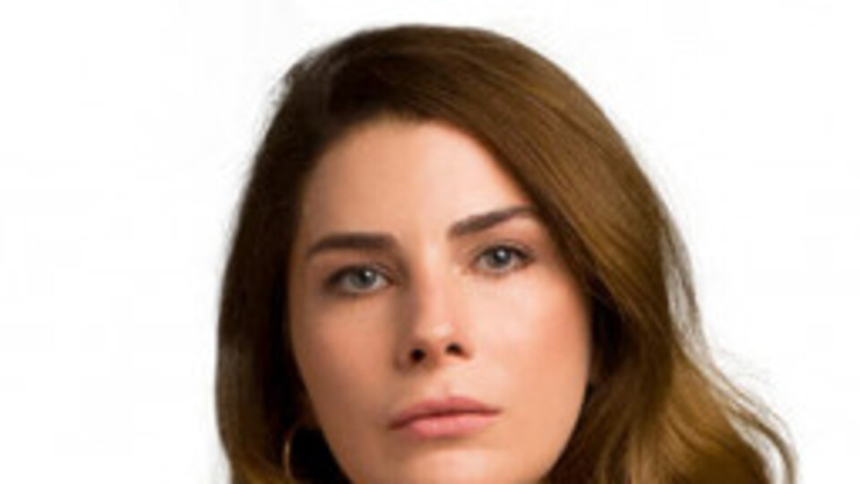 Ece Özdikici kimdir?