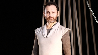 Devrim Özder Akın kimdir?