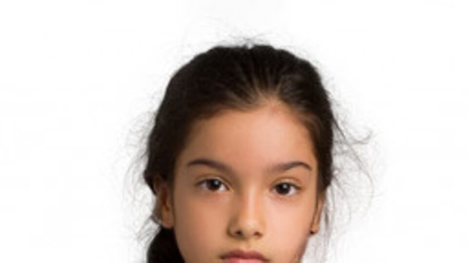 Kübra Süzgün kimdir?