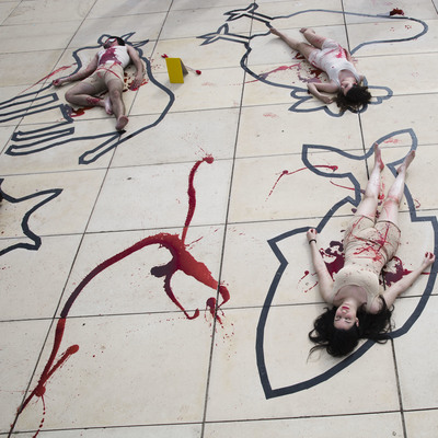 Bugün Dünya Hayvan Günü… Onları yiyerek, giyerek de haklarını savunabilir miyiz?