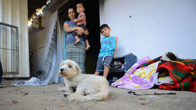 Anne ile 3 çocuğu "Cesur" kurtardı