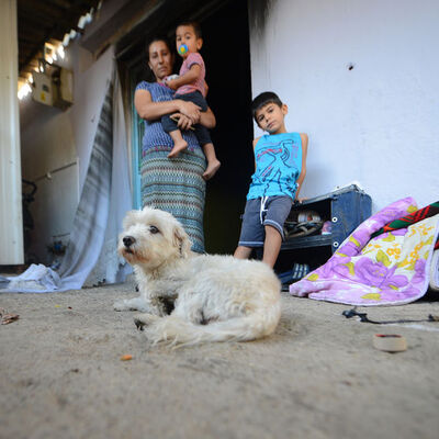 Anne ile 3 çocuğu "Cesur" kurtardı