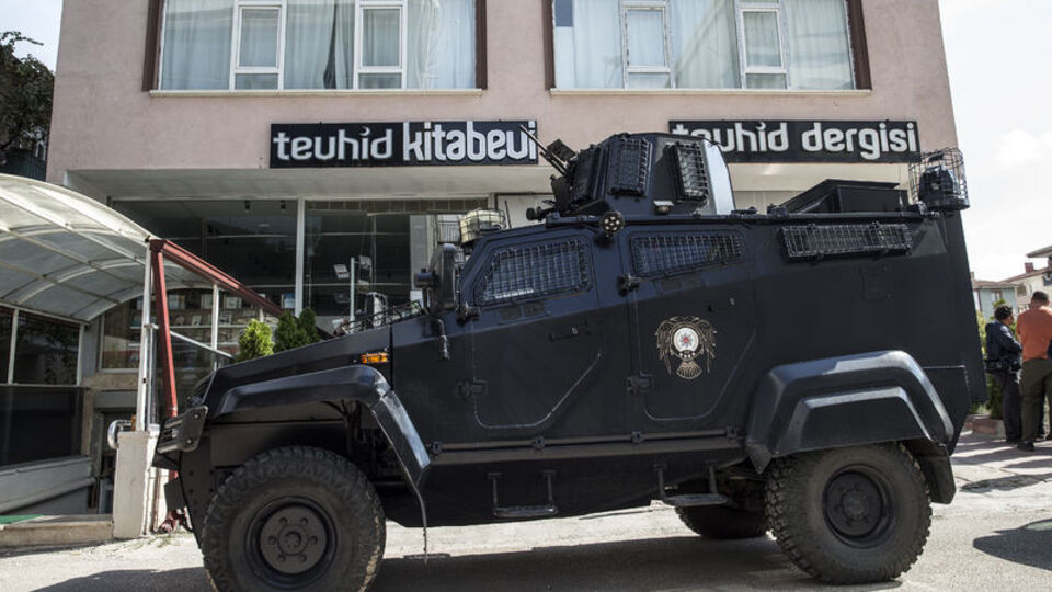 DEAŞ'ın sözde eğitim kurumuna operasyon