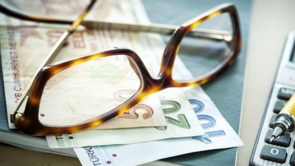 2 milyon memur ve emeklinin gözü 3600 ek göstergede