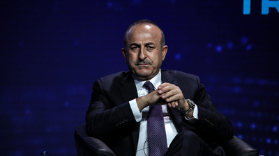 Çavuşoğlu'ndan Suriye uyarısı: İşler böyle yürümez