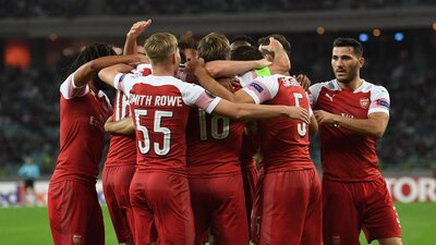 Arsenal 3'lü çekti!