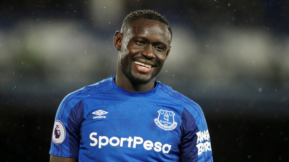 Galatasaray, Oumar Niasse ile el sıkıştı