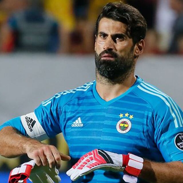 Volkan Demirel kaç yaşında?