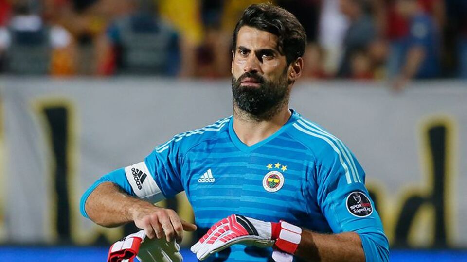 Volkan Demirel kaç yaşında?