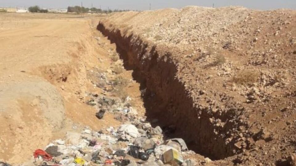 Boşaltılacak denilen Menbiç'e 30 km hendek!