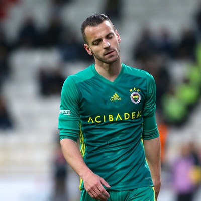 Roberto Soldado ezeli rakibe!