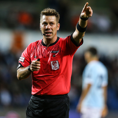 Maçta iki kırmızı VAR!