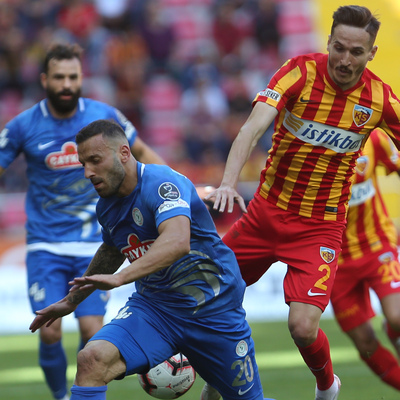 4 gol 2 kırmızı VAR!