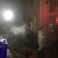 Kozmetik fabrikası alevlere teslim oldu