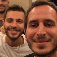 Hakan Sabancı asker tıraşı oldu