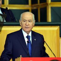 Bahçeli: Bir gece ansızın tepelerine binilmeli!
