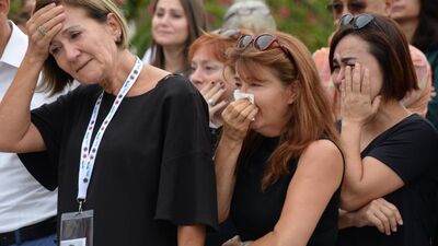 Üniversitede acı veda! Gözyaşlarına boğuldular