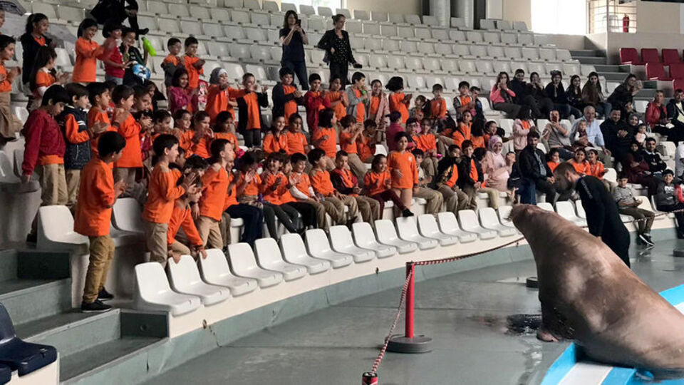 İstanbul Emniyeti'nden "Sizin İçin Varız" projesi