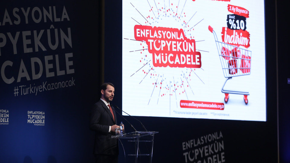 Bakan Albayrak Enflasyonla Topyekun Mücadele Programı'nı açıkladı